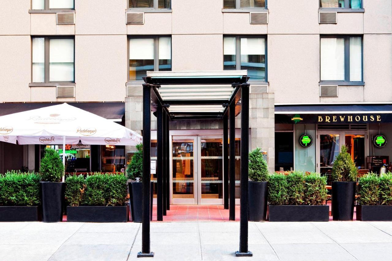 The Chelsean New York Hotel Bagian luar foto